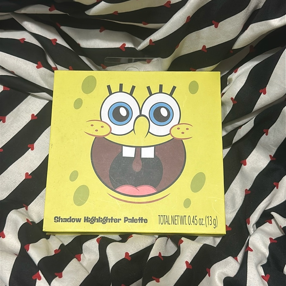 SpongeBob SquarePants Eyeshadow/Highlighter Palete